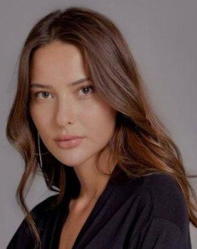 Elçin Zehra Irem