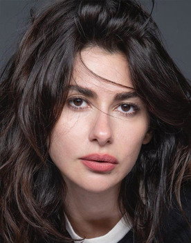 Nesrin Cavadzade